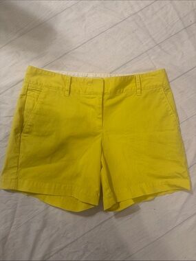 Lands’ End Yellow Chino Shorts Size 2 Low Rise Stretch Cotton